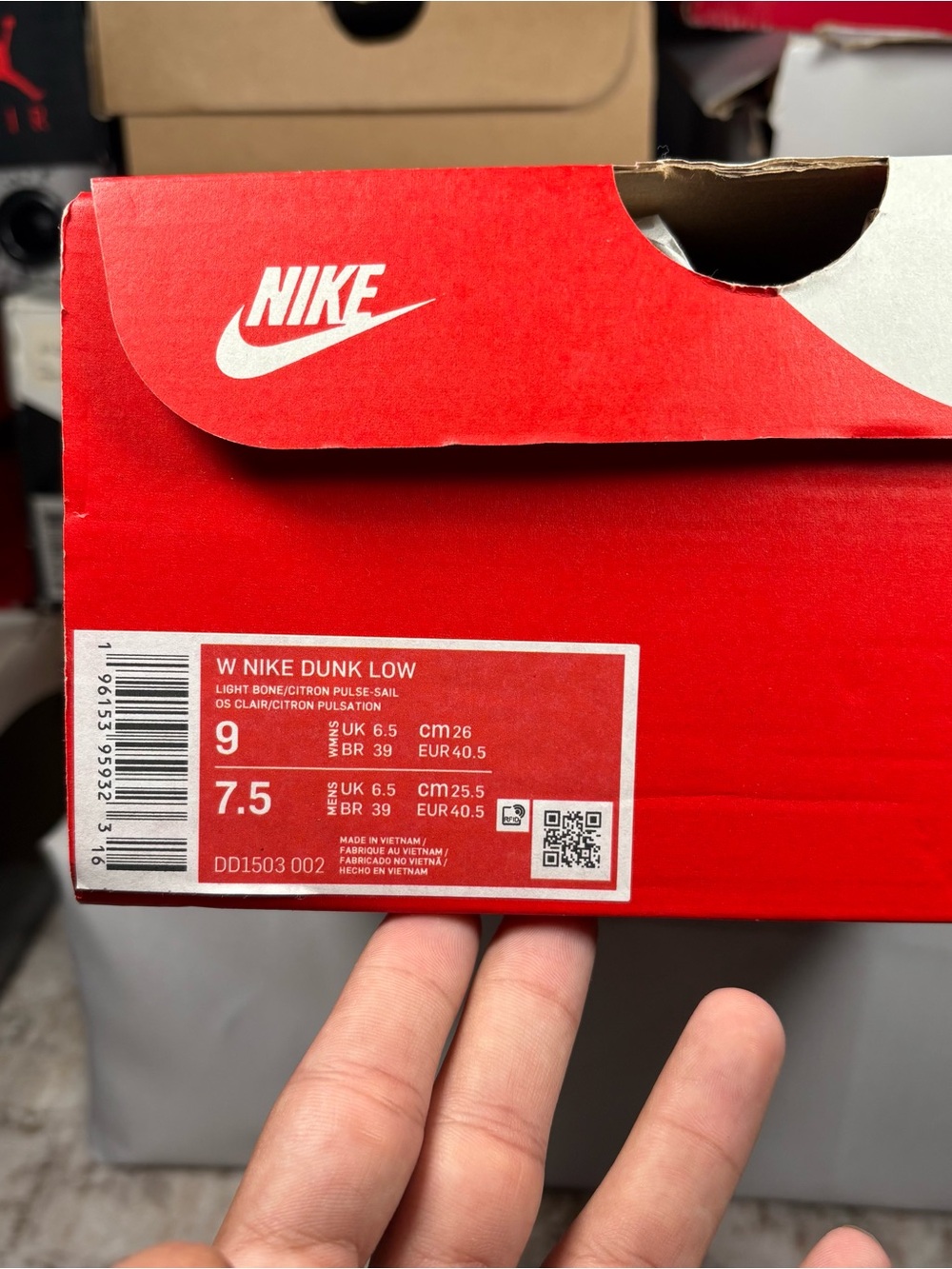 Size 9 - Nike Dunk Low Citron Pulse W - Picture 8 of 8